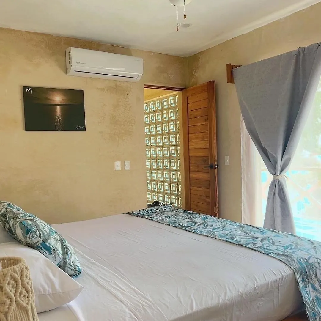 Hotel & Eco Cabanas Azul Maria Bacalar